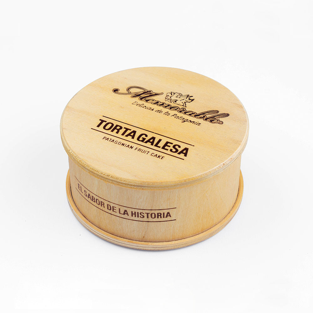 Patagonian Fruit Cake (Torta Galesa) - 300 gramos en Caja de Madera Redonda
