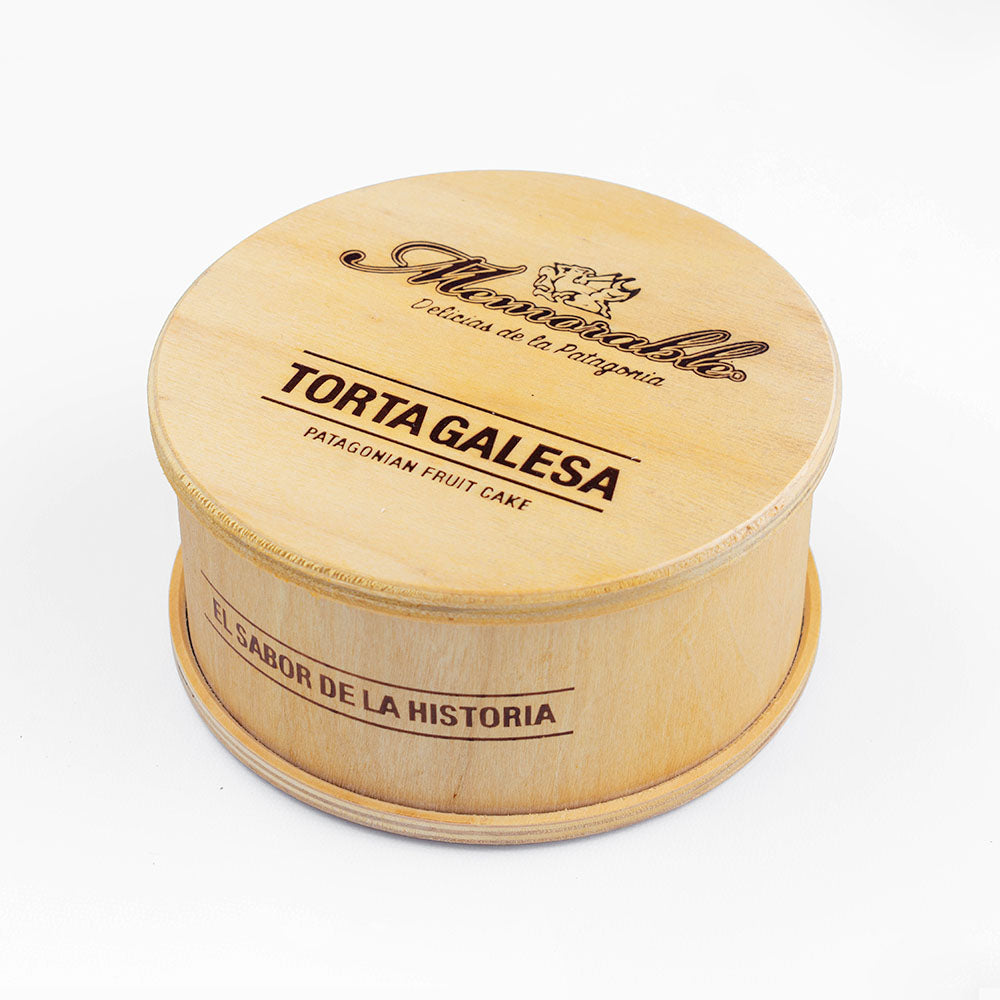 Patagonian Fruit Cake (Torta Galesa) - 500 gramos en Caja de Madera Redonda